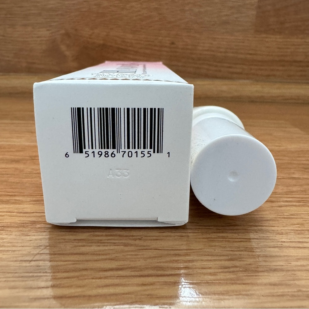 Too Faced Hangover Replenishing Face Primer Replenishing Dewy Finish Primer 40ml - Picture 3 of 4
